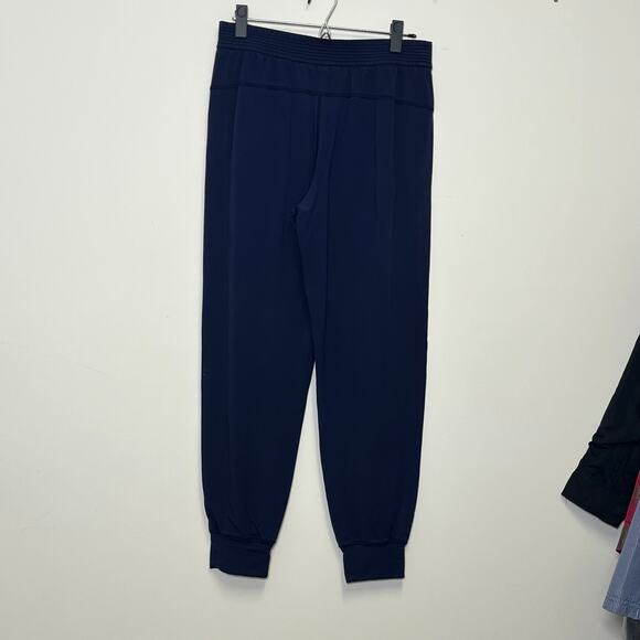 Lululemon Soft Cropped Wide Waistband Joggers Size 8 Athleisure - Picture 2 of 4